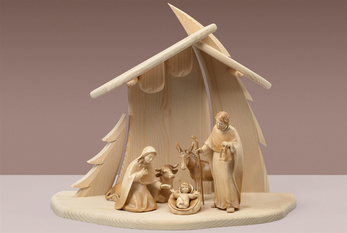 LI Stall Tannenbaum + 5 Figuren Licht Krippe