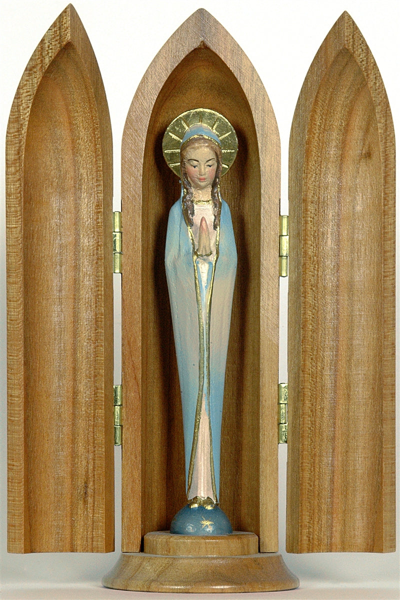 Nische mit Madonna