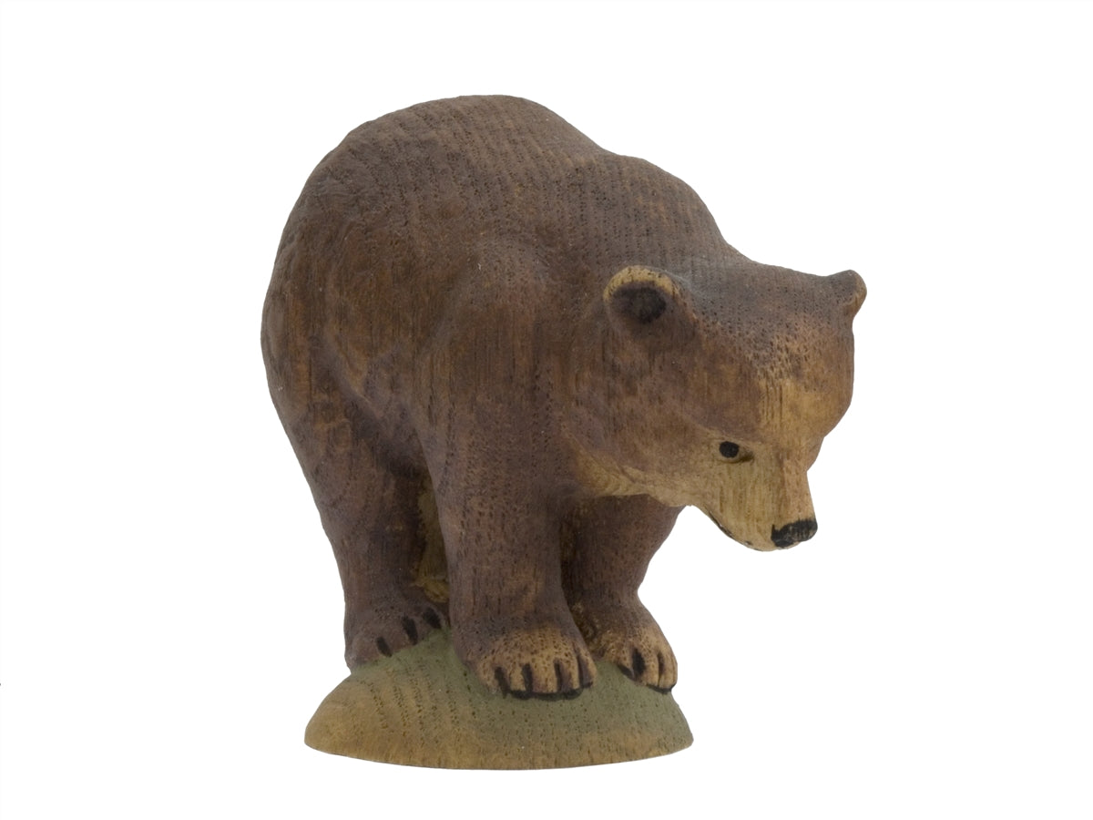 Bär stehend