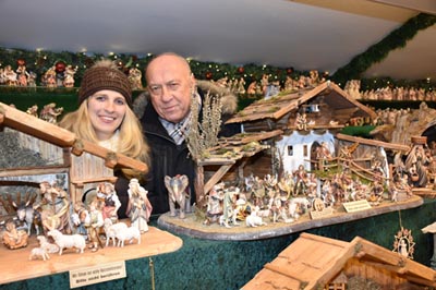 Ihr Online-Shop für einzigartige Krippenfiguren und Holzschnitzereien