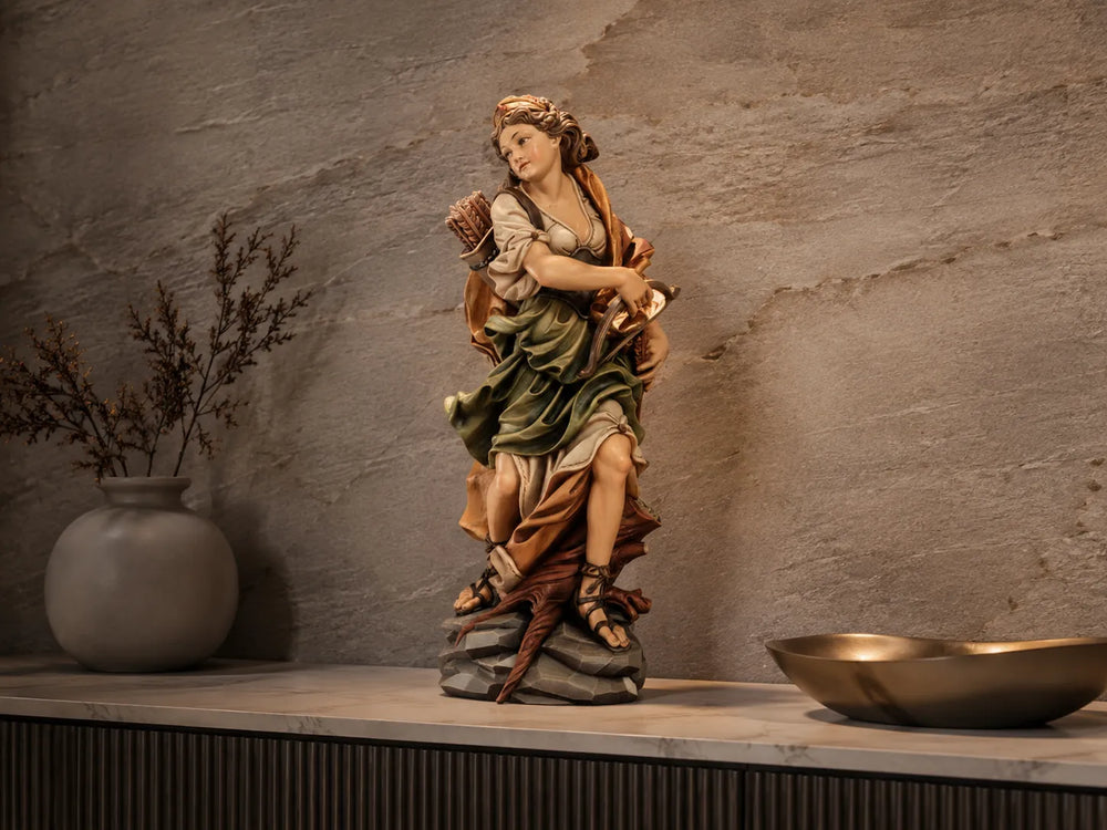 Heilige_Diana_holzgeschnitzt