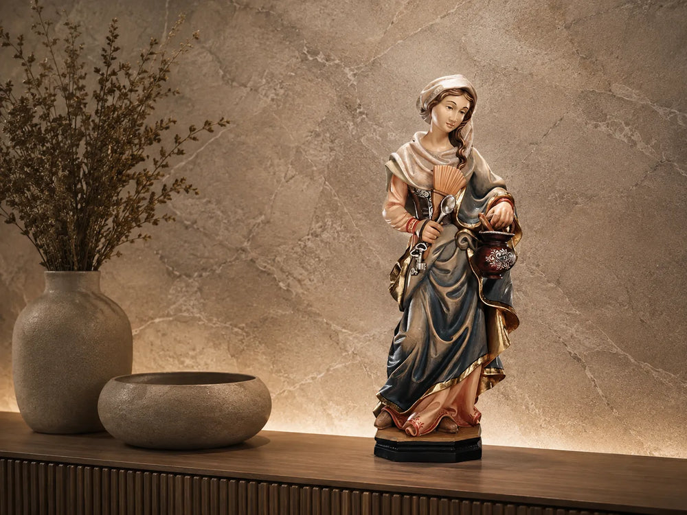 Heilige_Martha_holzgeschnitzt