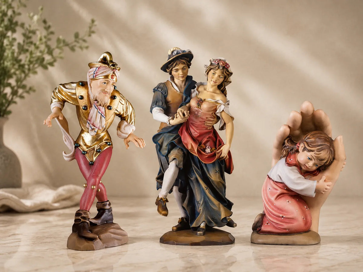 Profane_Figuren_Uebersicht_holzgeschnitzt